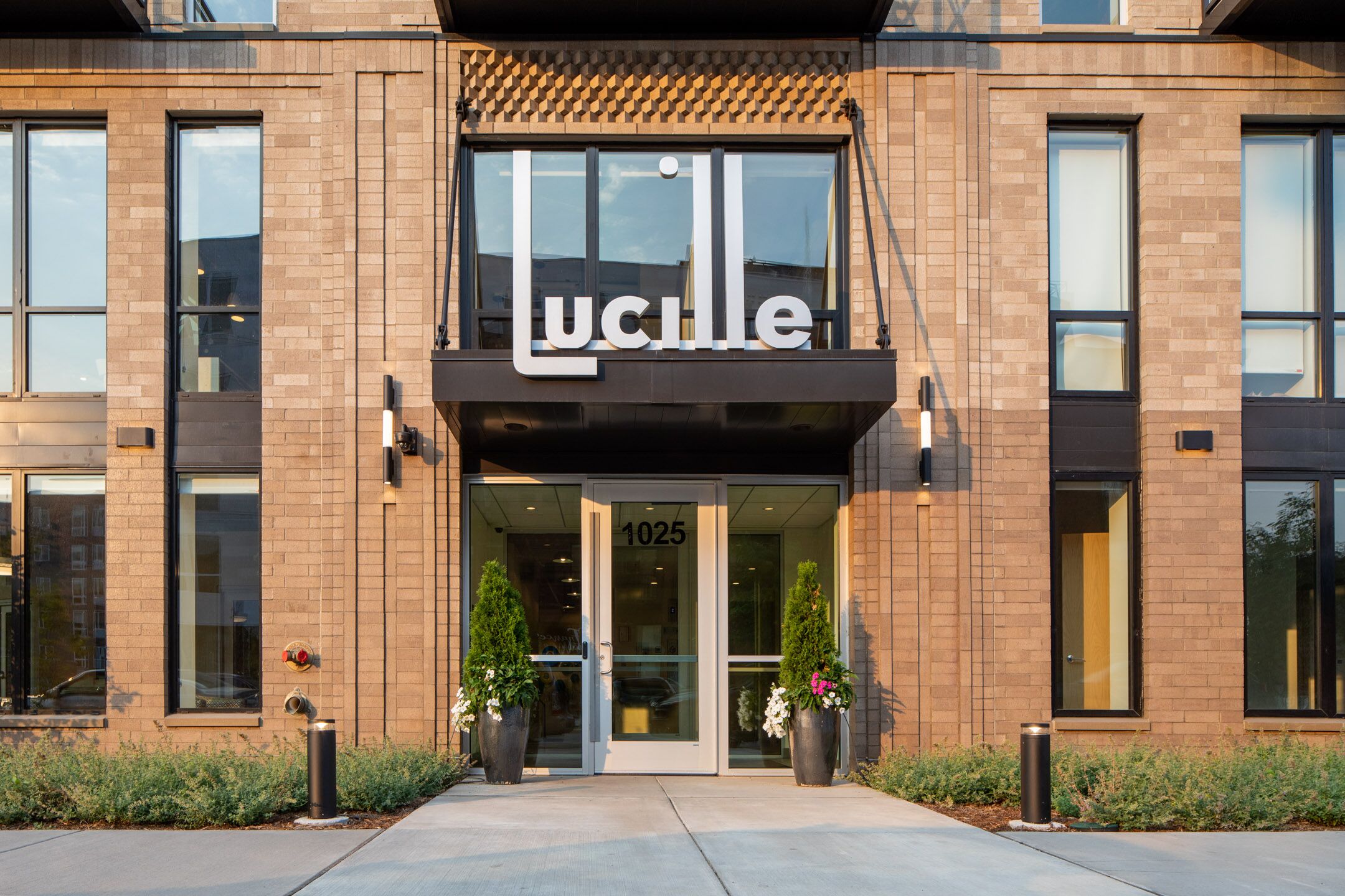 Lucille Building Logo-01